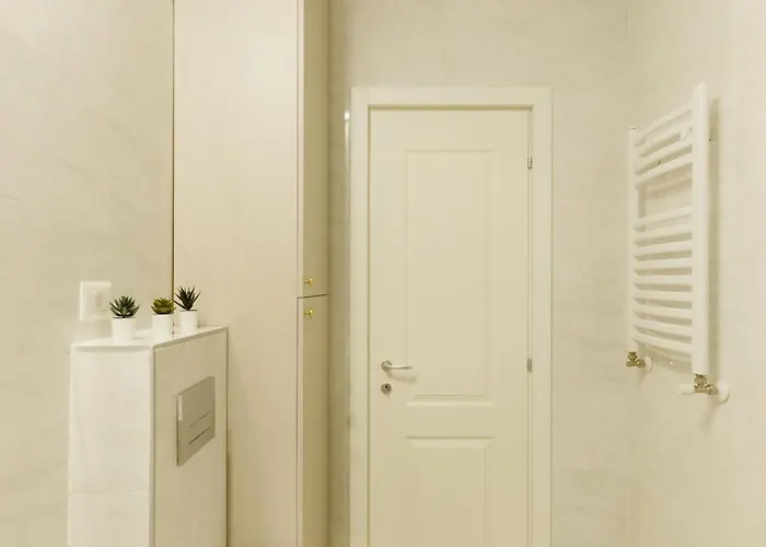 Apartment Dec *