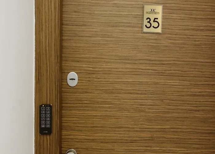 Dec Apartment *