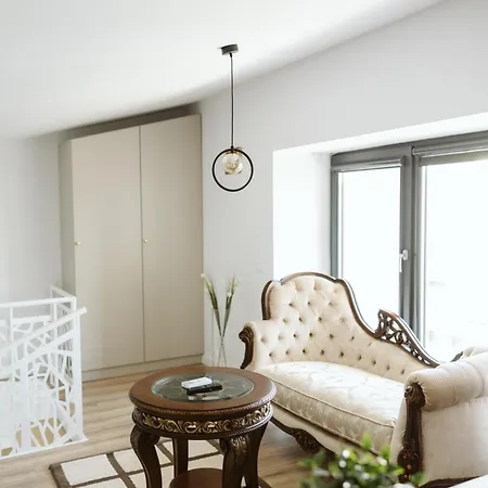 Dec Apartment Bukarest