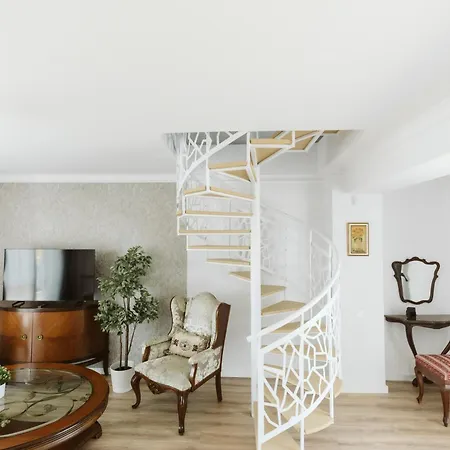 Apartment Dec *