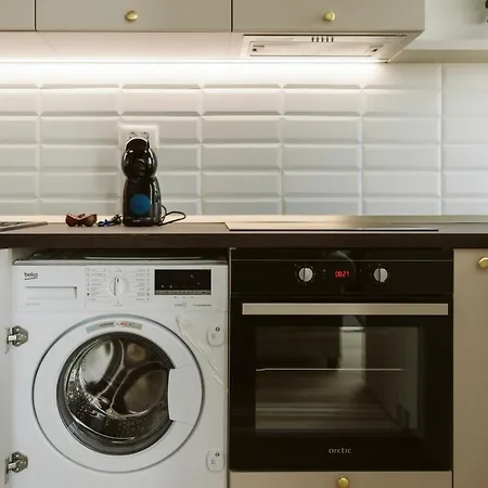 Dec * 부쿠레슈티