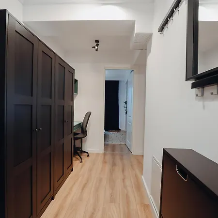 Dec * 布加勒斯特