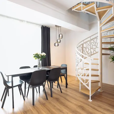 Dec Apartment Bukarest