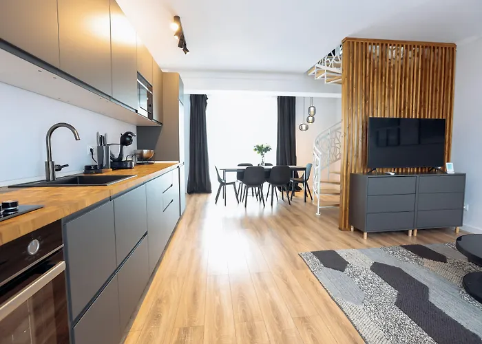 Apartment Dec *