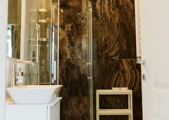 Dec * 부쿠레슈티